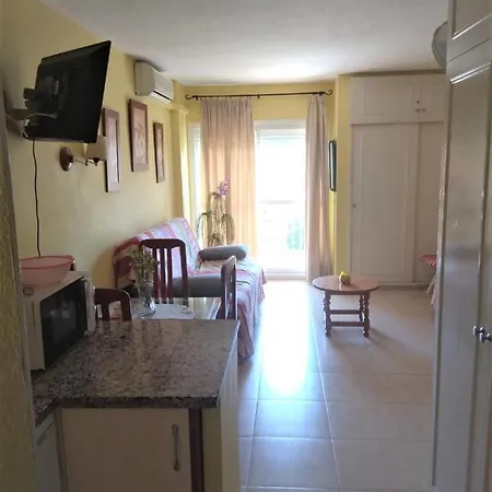 Estudio 629 En Edificio Minerva - Benalmadena